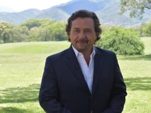 Sáenz destacó la importancia de lograr el equilibrio fiscal y el equilibrio social